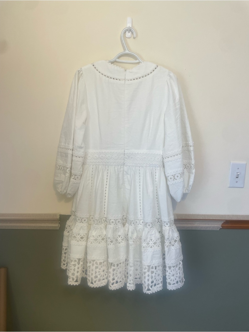 Trish Scully  Women’s White eyelet crochet embroidered white dress - Picture 3 of 4